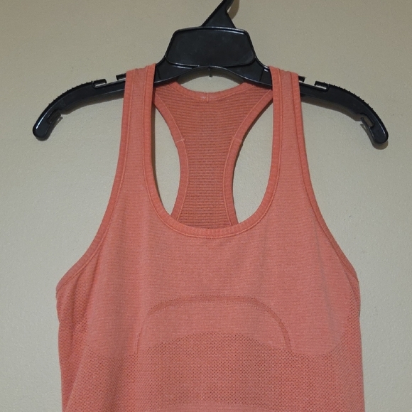 lululemon athletica Peach Tank Top - Picture 4 of 7